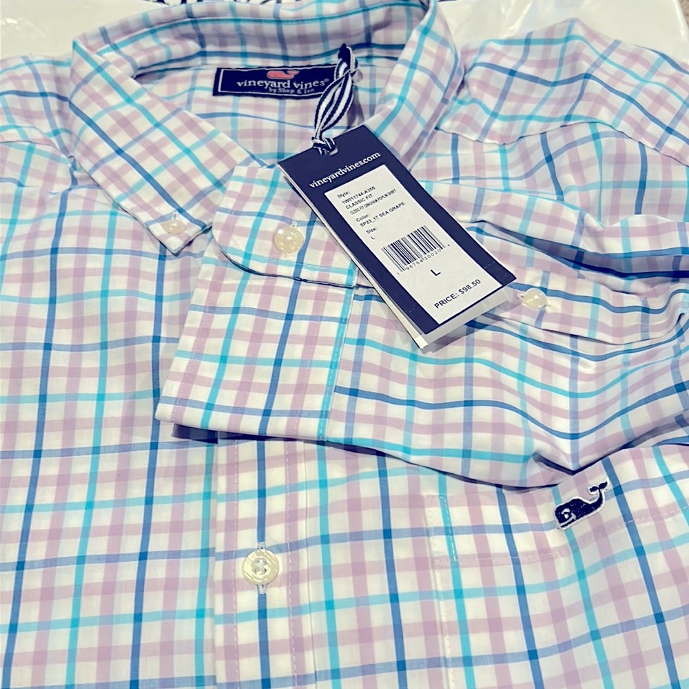 NWT-Vineyard vines classic fit long sleeve button down shirt